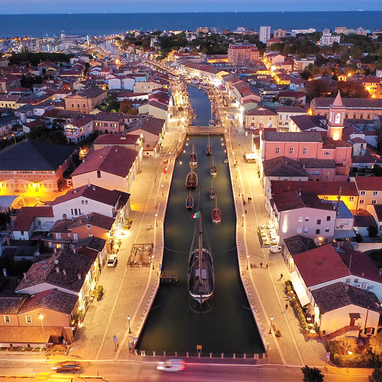 Cesenatico: la citt&agrave; nata da un disegno di Leonardo